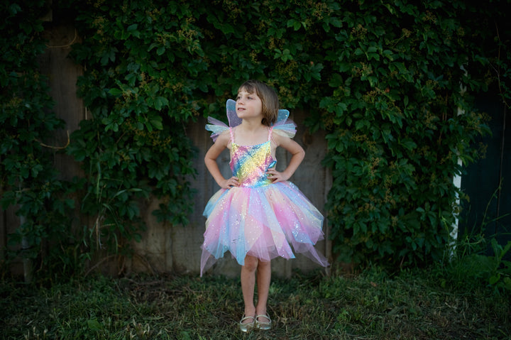 Vestido de Hada de Arcoíris con Alas