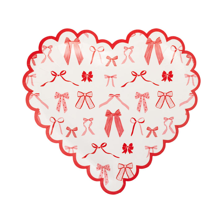 Plato con Forma de Corazón Borde Festoneado y Diseño de Lazo