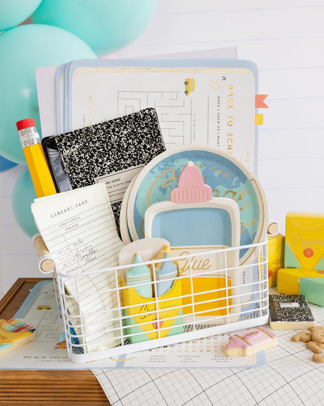 Platos "Cuaderno" 8 Uds