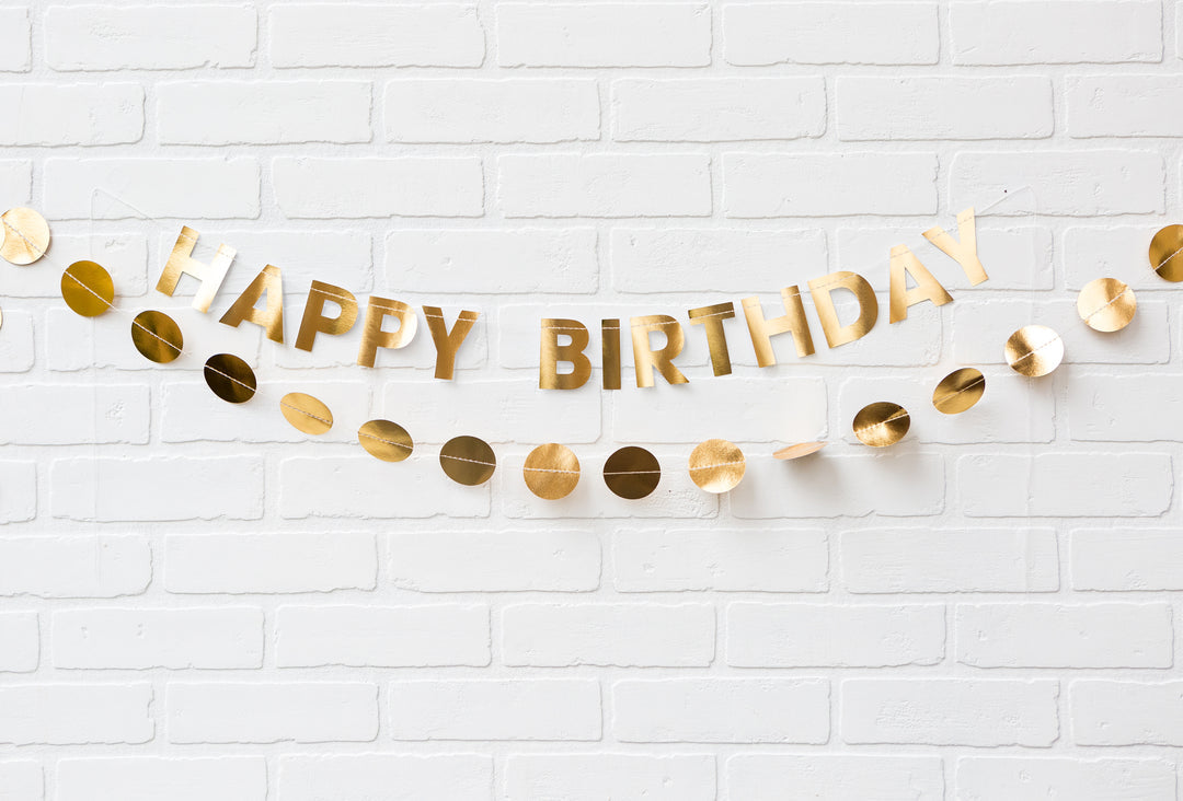 GUIRNALDA HAPPY BIRTHDAY